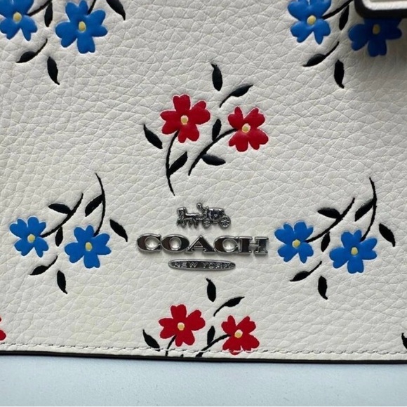 Coach Cream Mini Bag with Red and Blue Floral Design - Picture 3 of 7